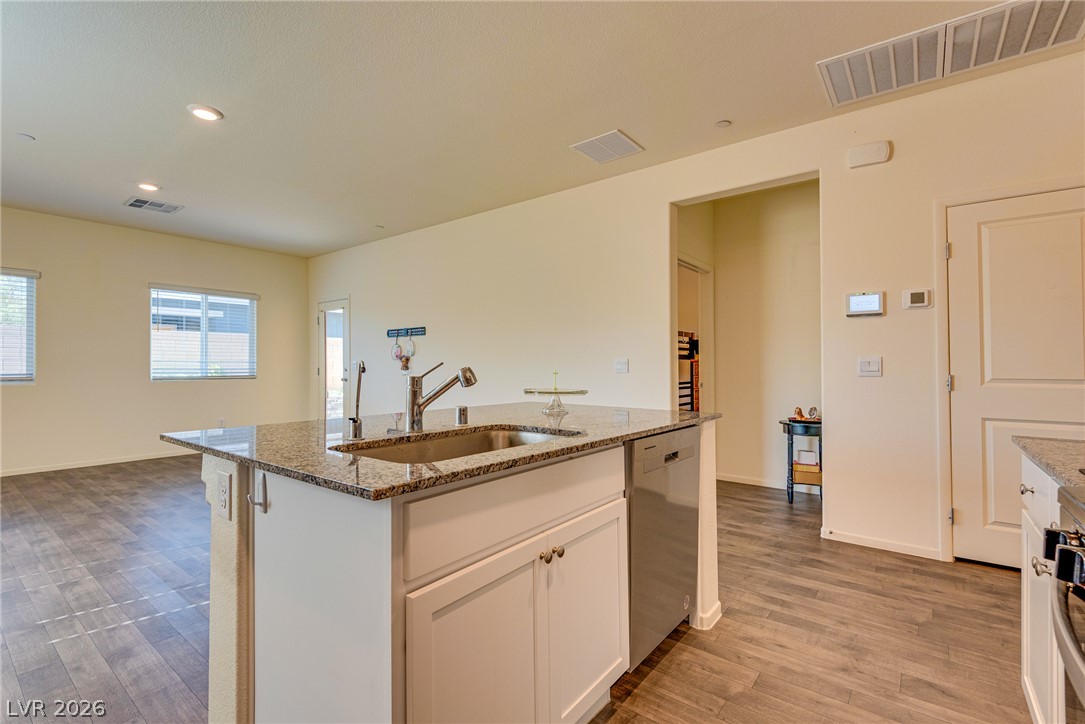 1171 Hummingbird Bay Lane Property Photo 14