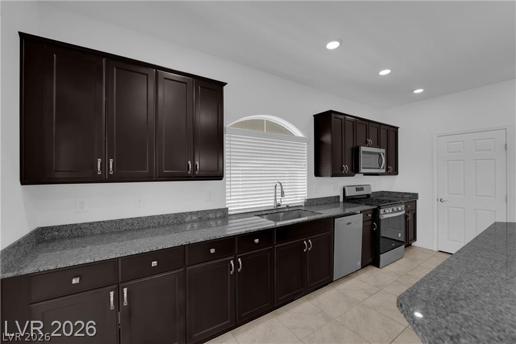 7138 Oakville Ranch Court Property Photo 8