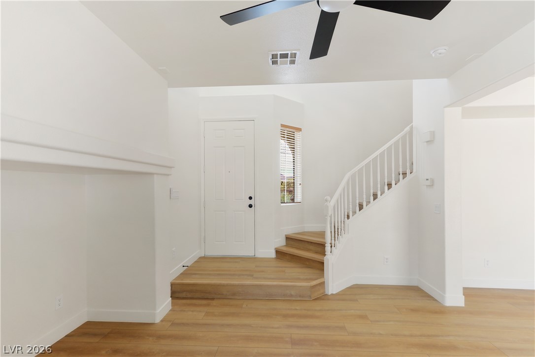 5870 Lustrous Court Property Photo 6