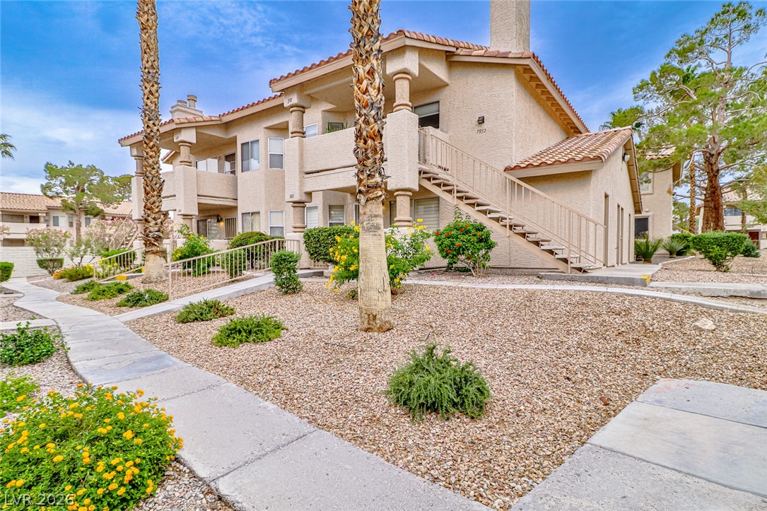 7952 Calico Vista Boulevard 101 Property Photo 1