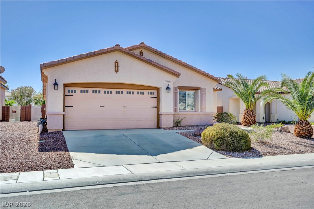 1709 Lazy Hill Ranch Way Property Photo 1