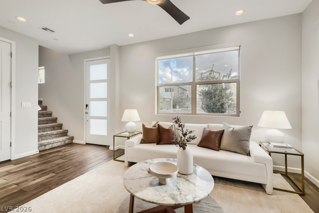 11821 Stone Run Avenue Property Photo 8