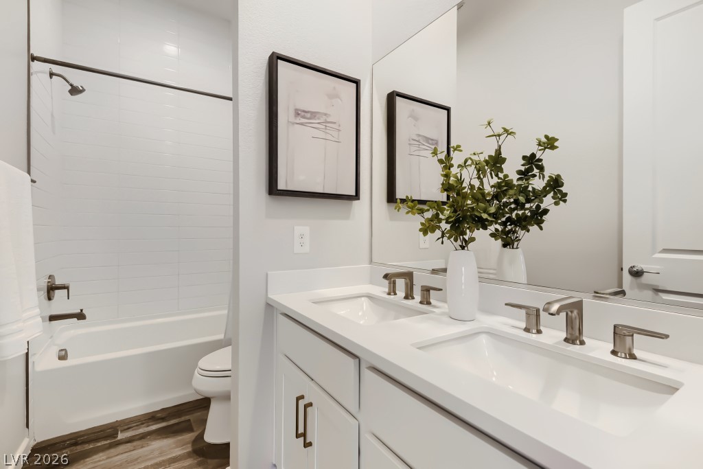 11821 Stone Run Avenue Property Photo 38