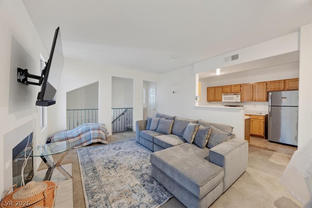 8555 West Russell Road 2108 Property Photo 14