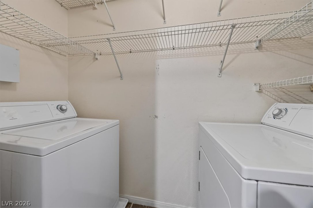 8555 West Russell Road 2108 Property Photo 27