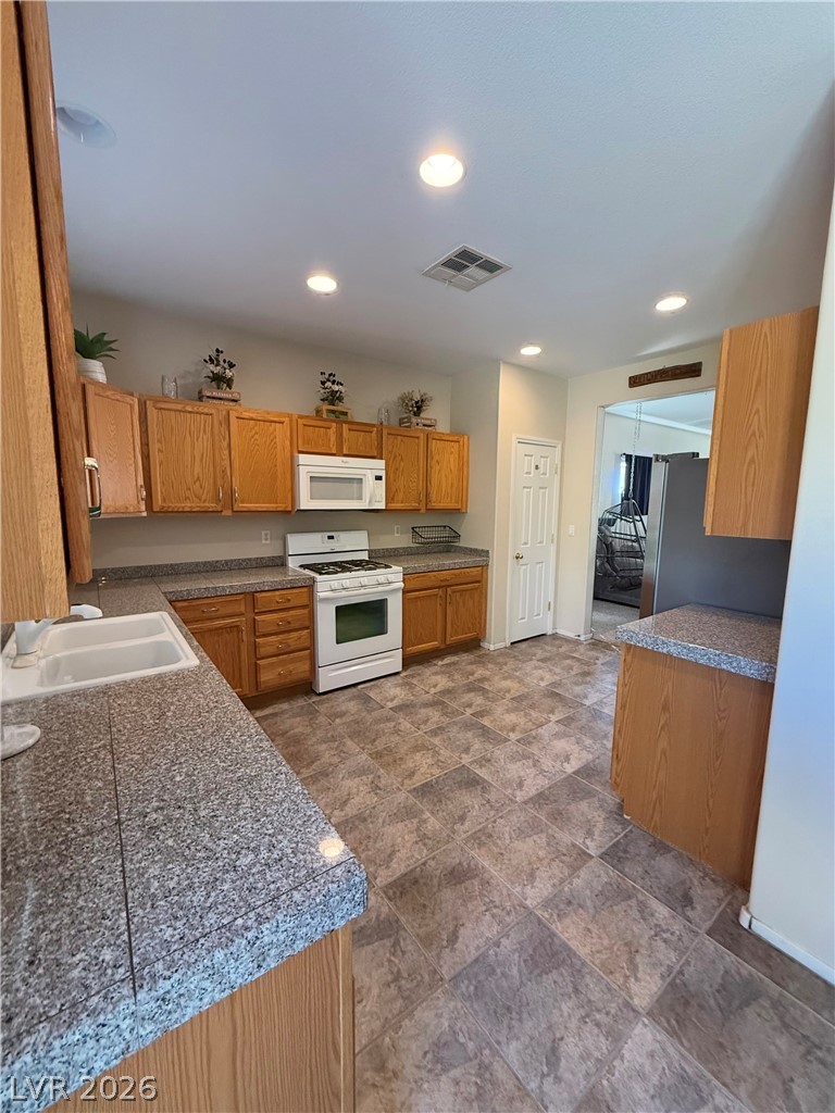 3608 Australian Cloud Drive Property Photo 7