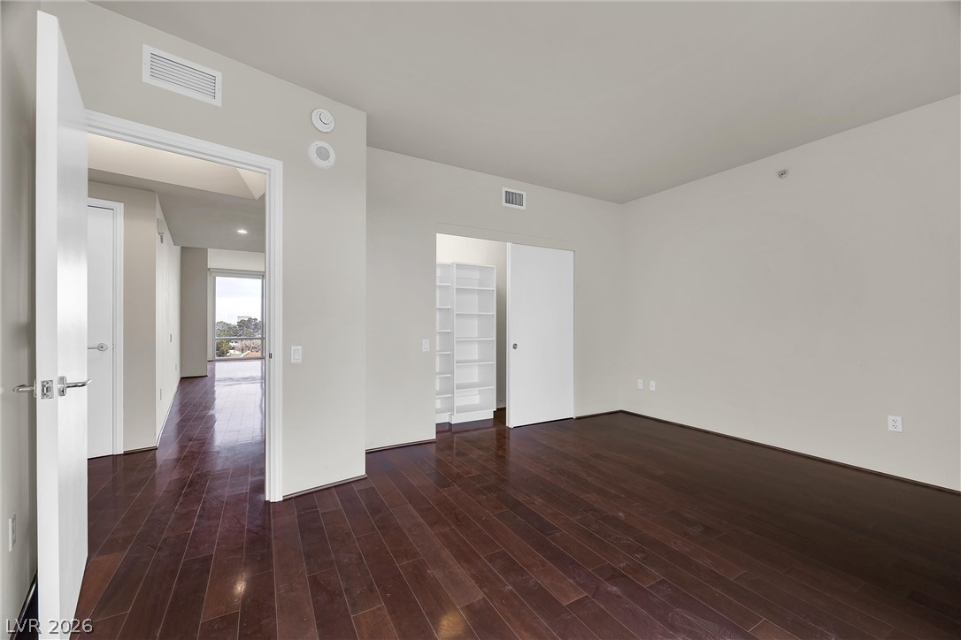 322 Karen Avenue 501 Property Photo 13