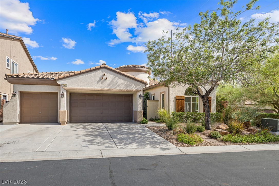 9740 Pan Falls Street Property Photo 1