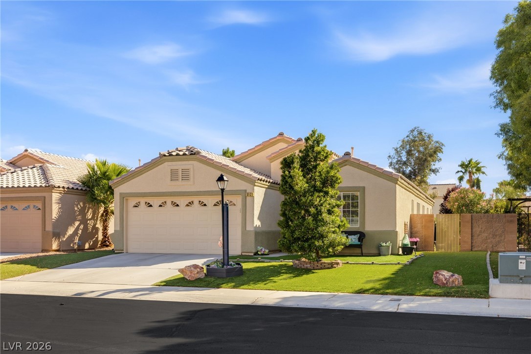 5127 Morning Splash Avenue Property Photo 2