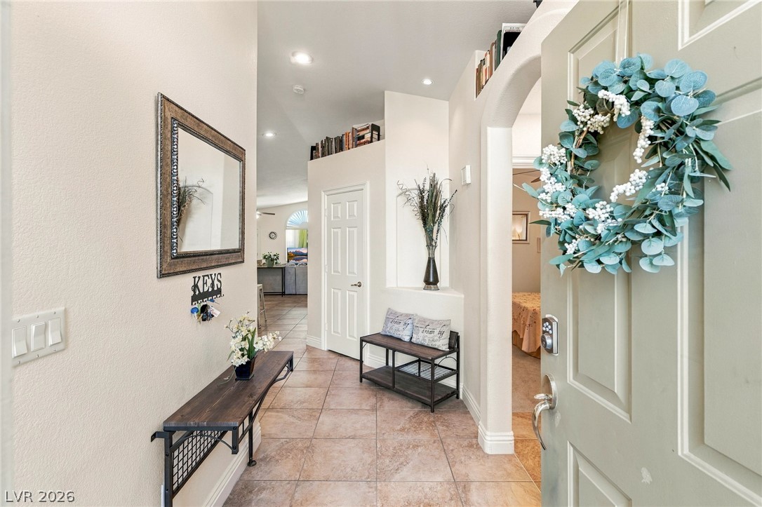 5127 Morning Splash Avenue Property Photo 4