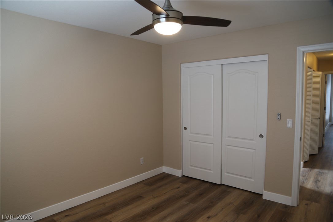 5027 Echo Shire Avenue Property Photo 32