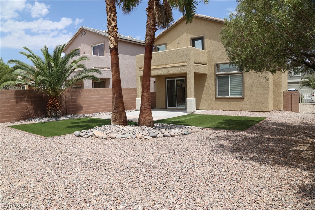 5027 Echo Shire Avenue Property Photo 36