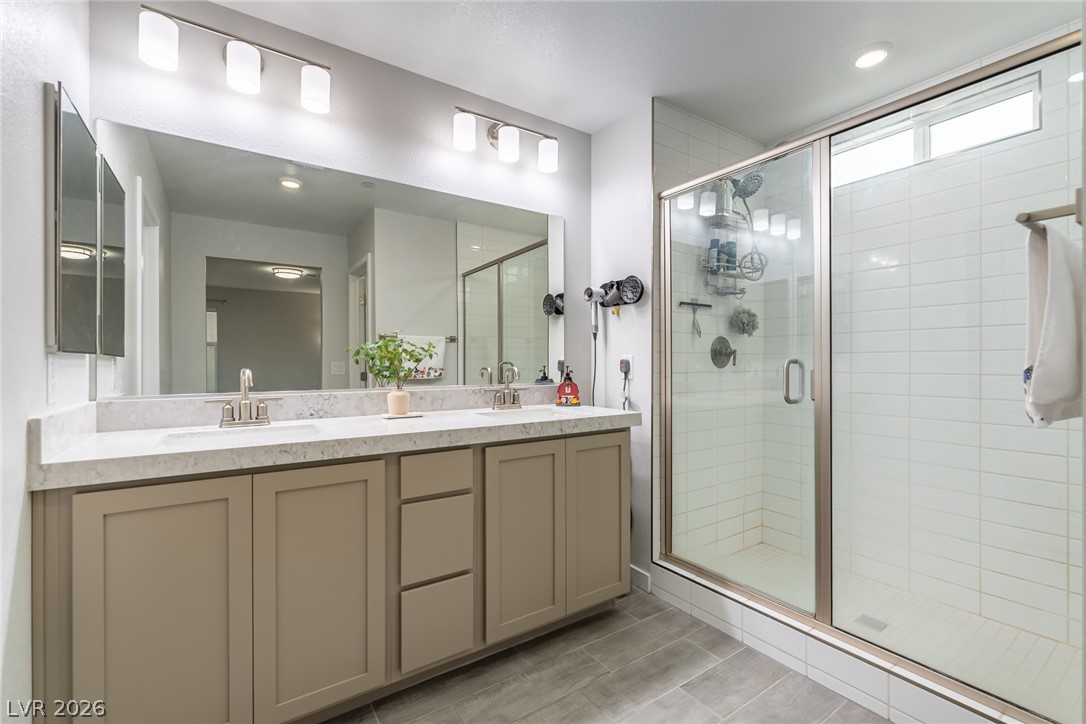 10661 Enridge Avenue Property Photo 14