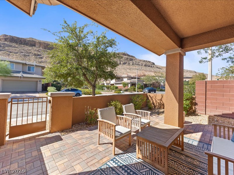 5688 Mesa Mountain Drive Property Photo 4