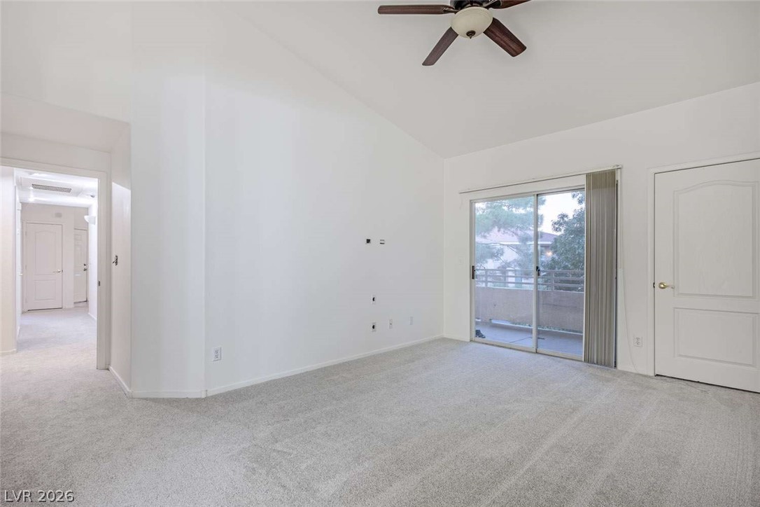 9901 Trailwood Drive 2064 Property Photo 9