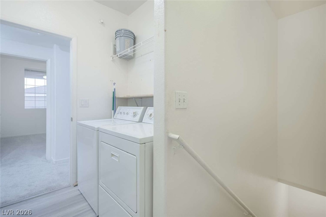 9901 Trailwood Drive 2064 Property Photo 12