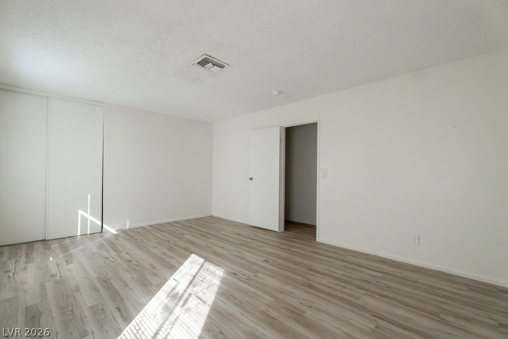 3945 Visby Lane Property Photo 15