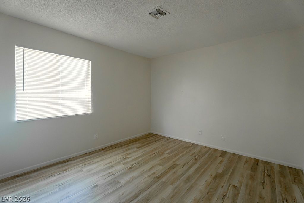 3945 Visby Lane Property Photo 16
