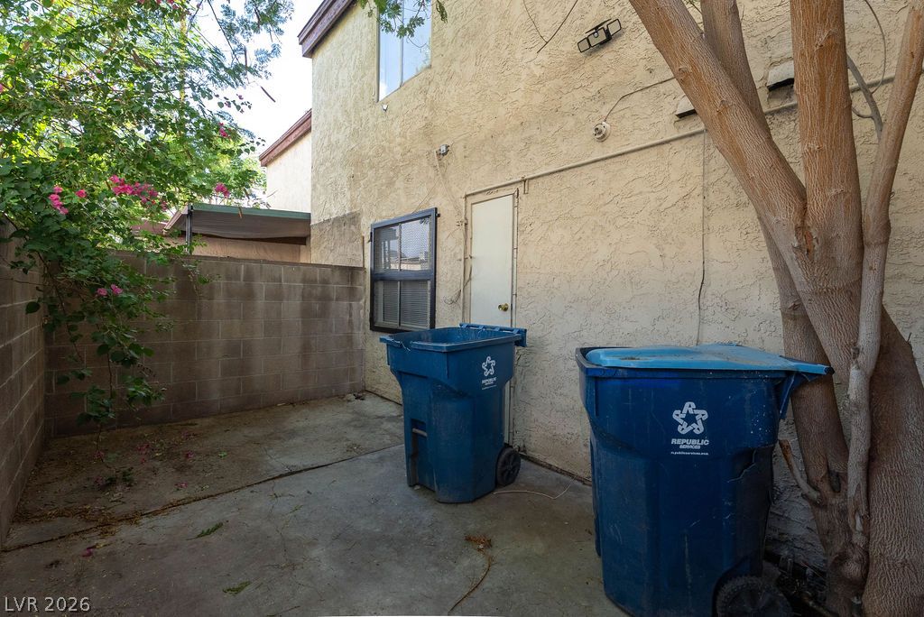 3945 Visby Lane Property Photo 18