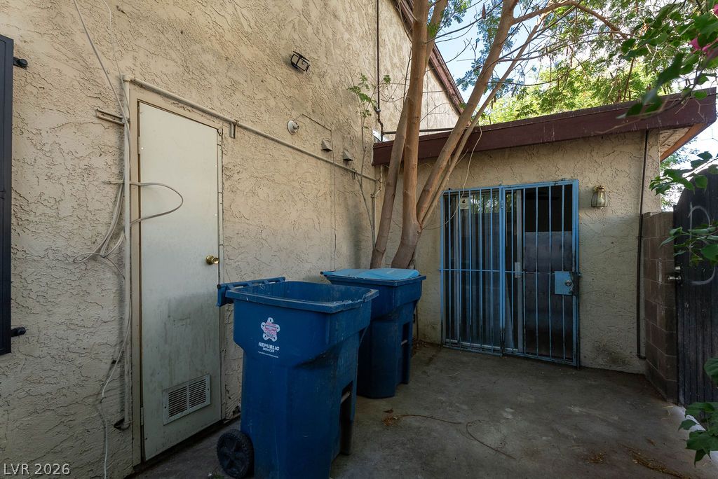 3945 Visby Lane Property Photo 19