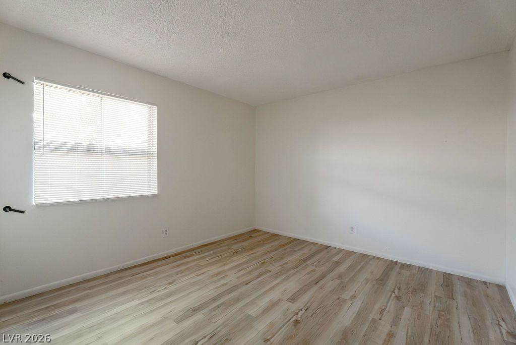 3945 Visby Lane Property Photo 30