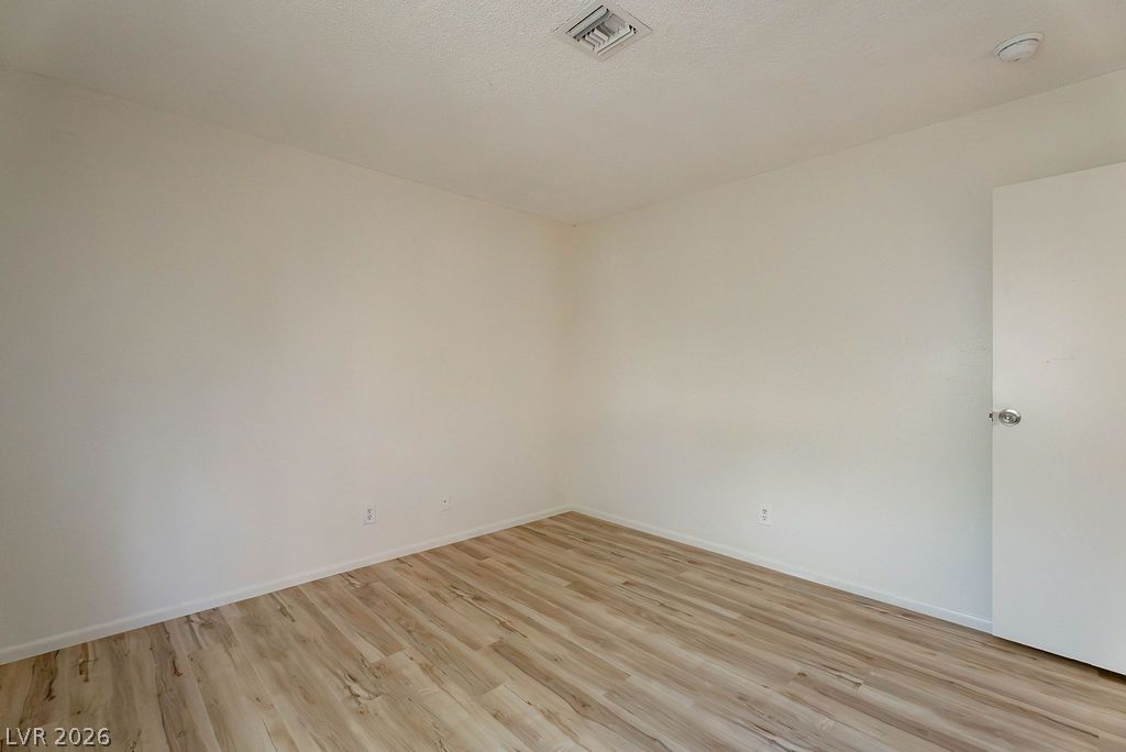 3945 Visby Lane Property Photo 35