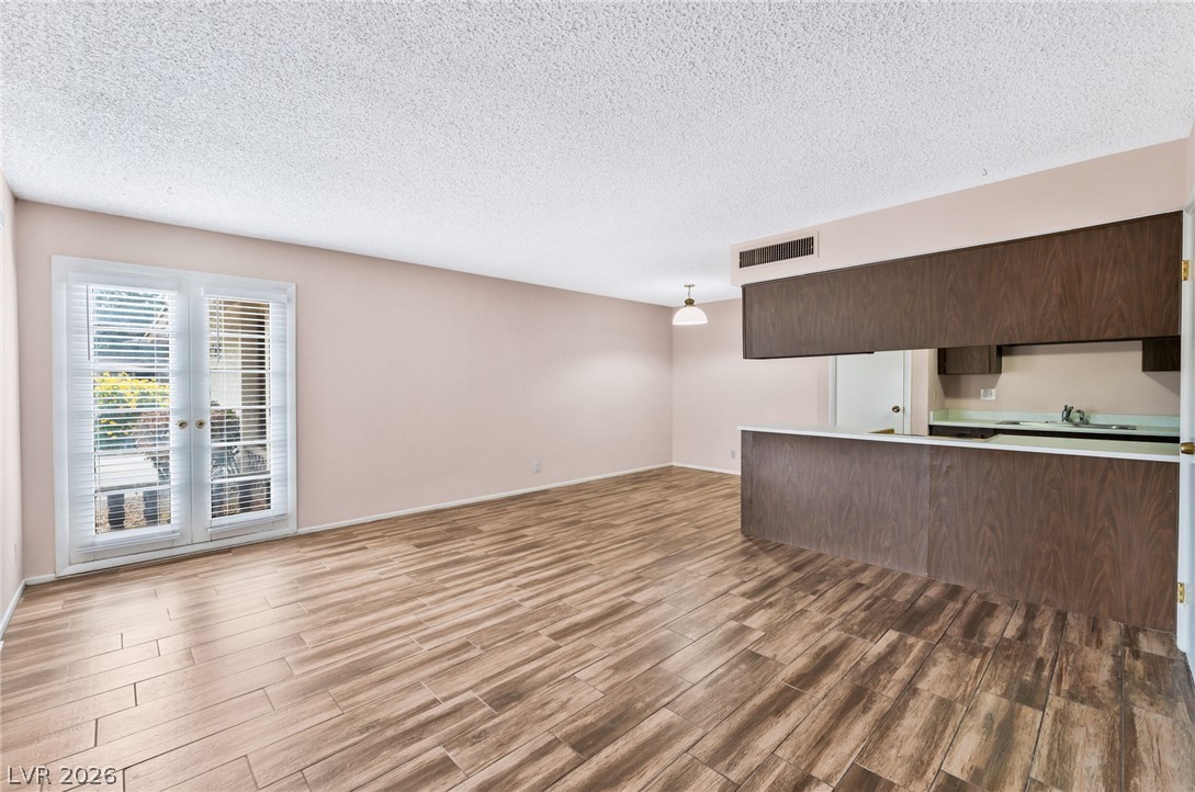 1494 Dorothy Avenue 2 Property Photo 3