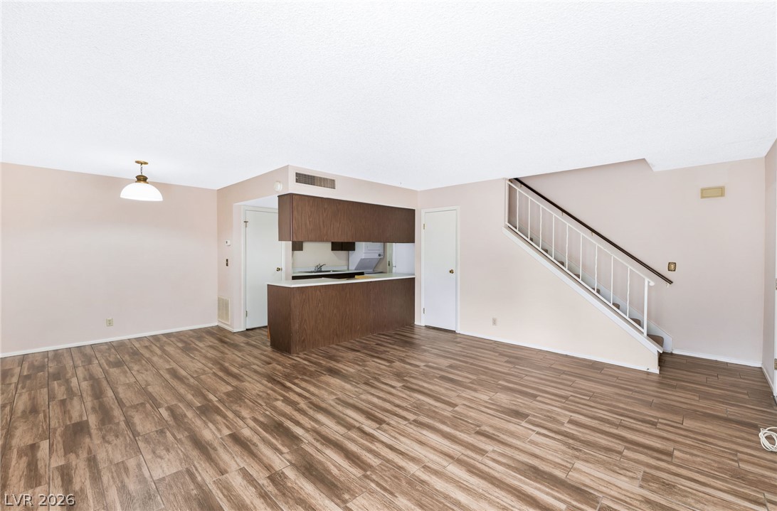 1494 Dorothy Avenue 2 Property Photo 4