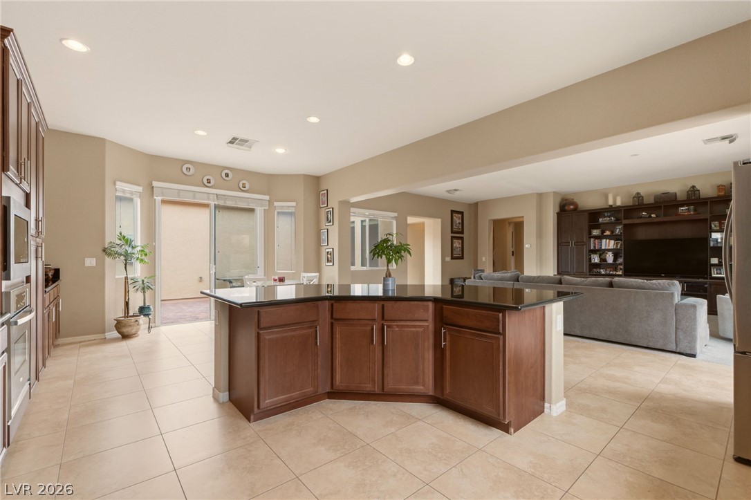 8622 Amber Autumn Street Property Photo 19