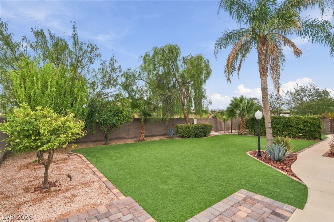 8622 Amber Autumn Street Property Photo 25