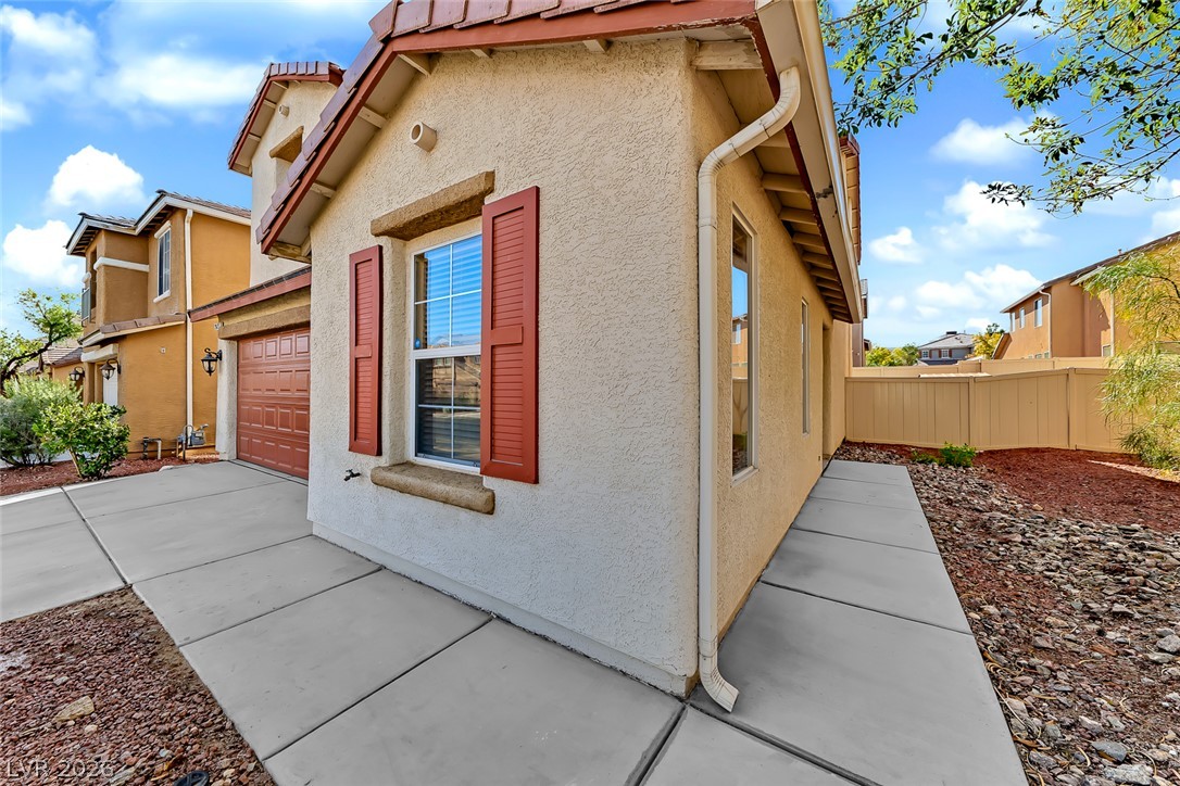 2605 Wild Ambrosia Avenue Property Photo 10