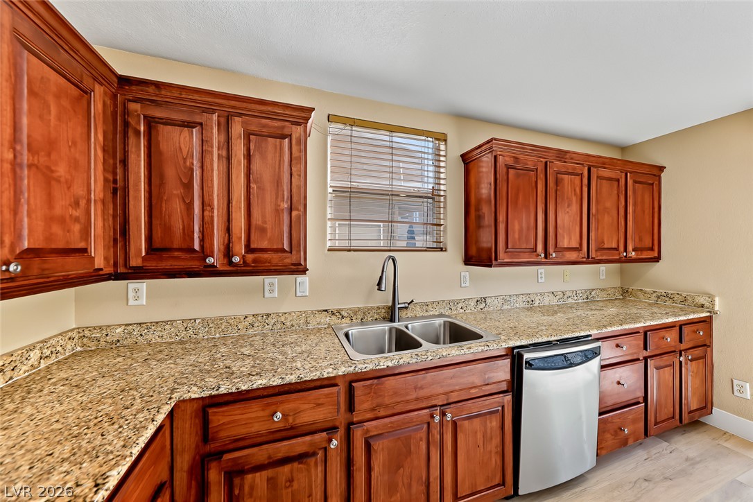 2605 Wild Ambrosia Avenue Property Photo 20