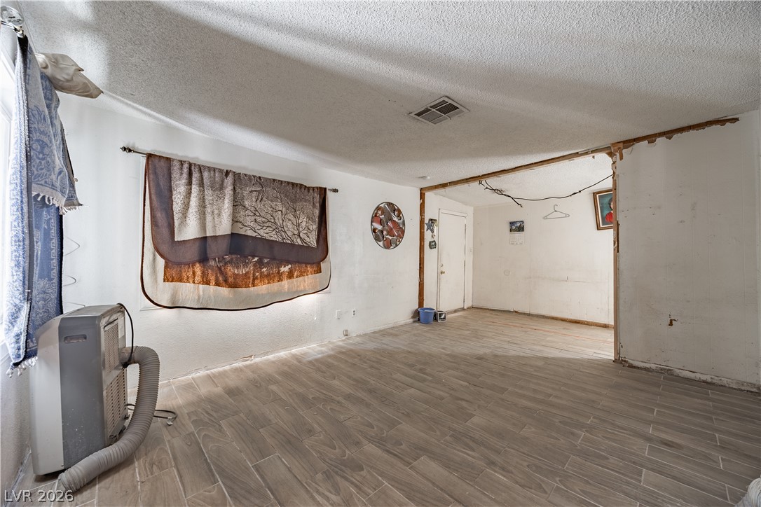 2529 Magnet Street Property Photo 3