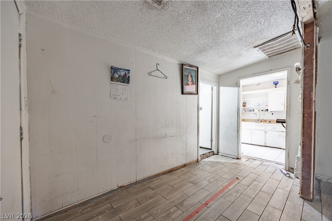 2529 Magnet Street Property Photo 6