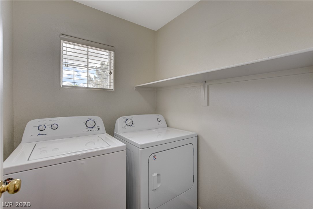 8950 Spring Peeper Avenue Property Photo 42
