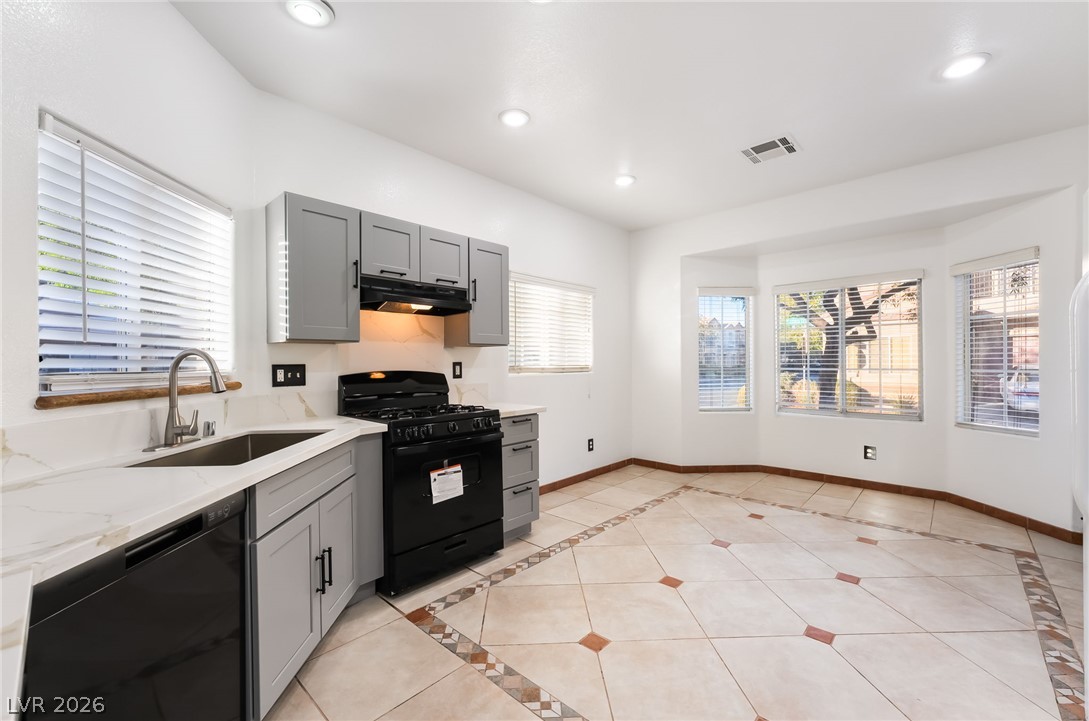 11100 Arcadia Sunrise Drive Property Photo 8