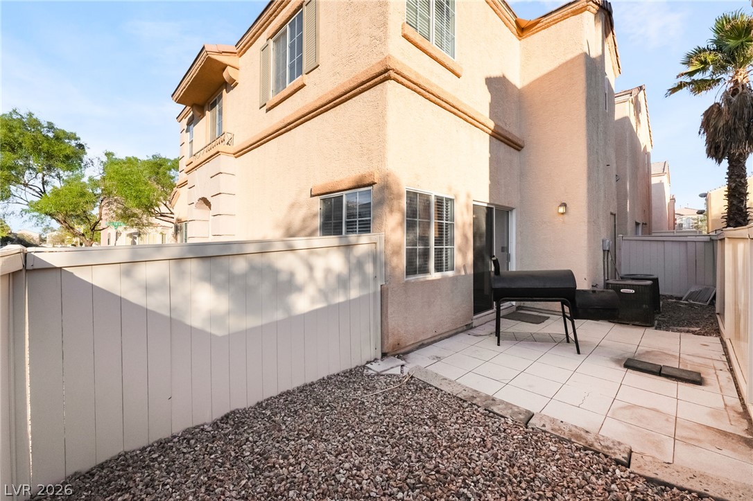 11100 Arcadia Sunrise Drive Property Photo 28