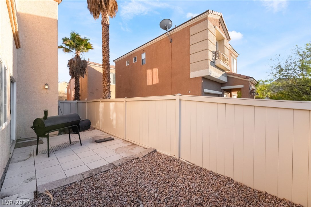 11100 Arcadia Sunrise Drive Property Photo 29