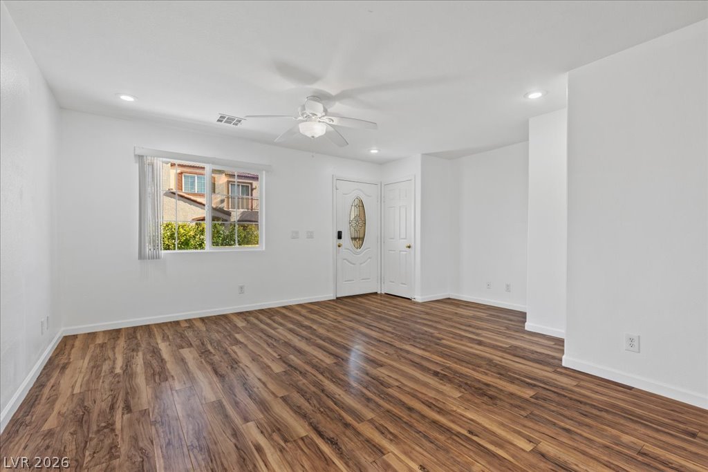 10349 Lettuce Leaf Street Property Photo 5