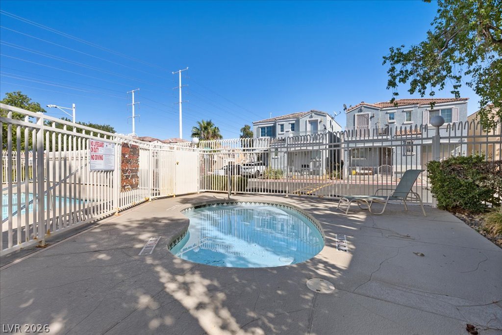 10349 Lettuce Leaf Street Property Photo 25