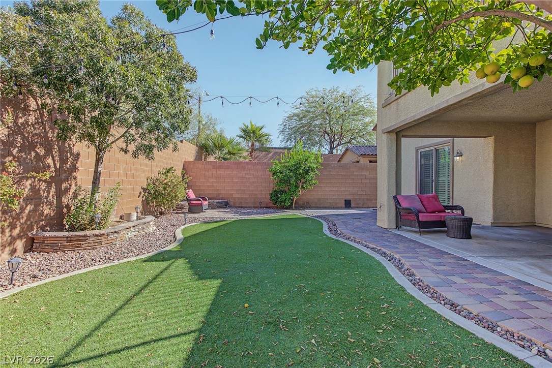 2808 Shadows Edge Court Property Photo 4