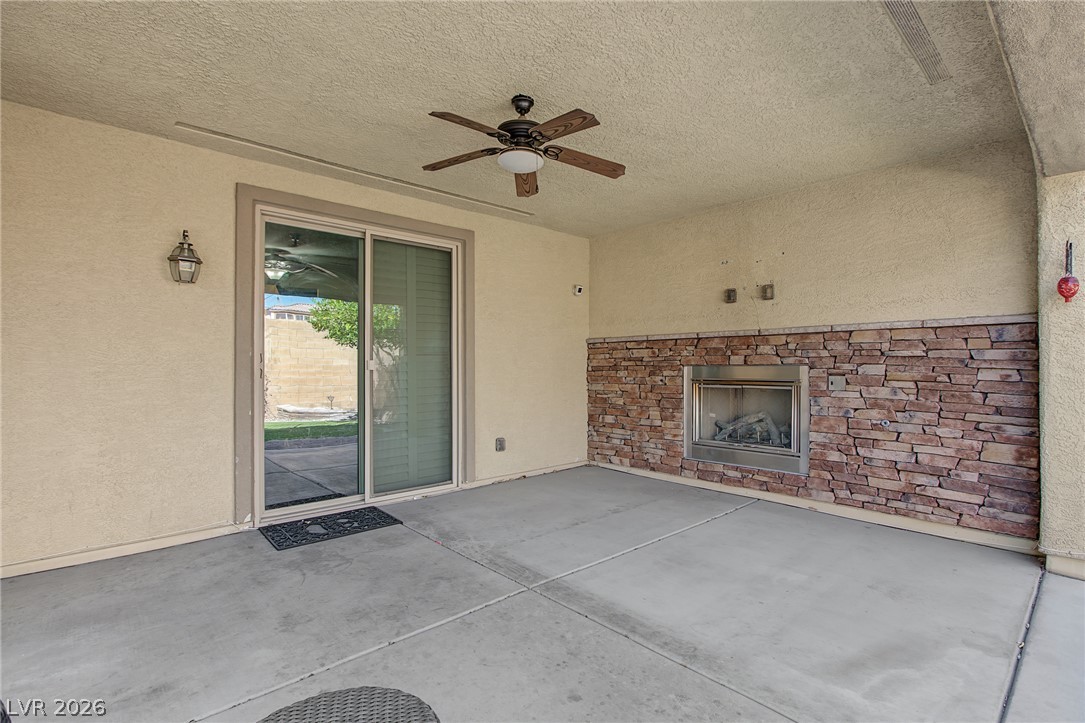 2808 Shadows Edge Court Property Photo 5
