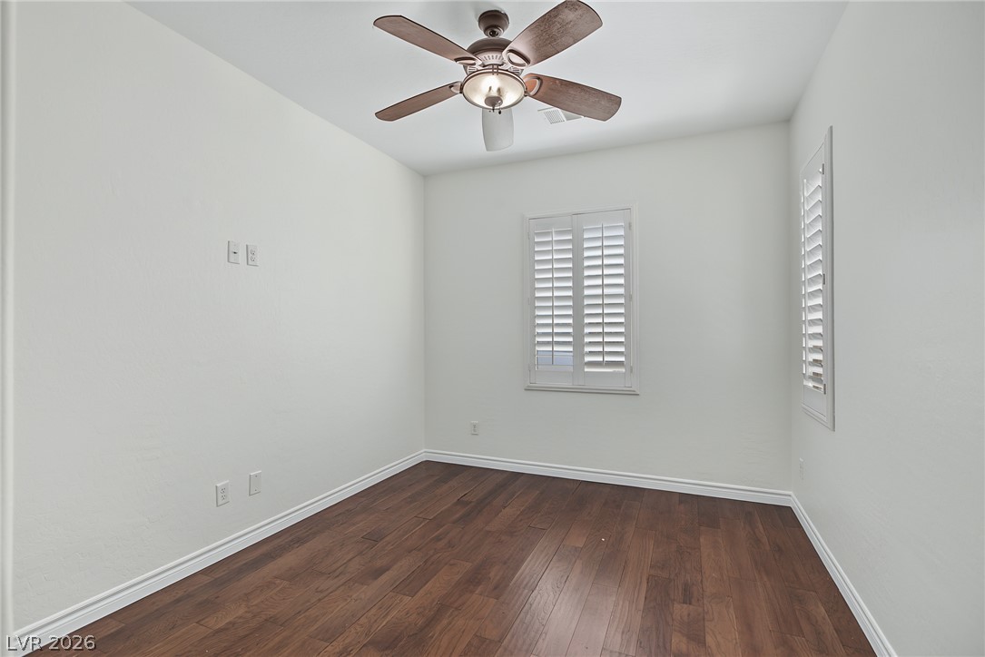 2808 Shadows Edge Court Property Photo 8