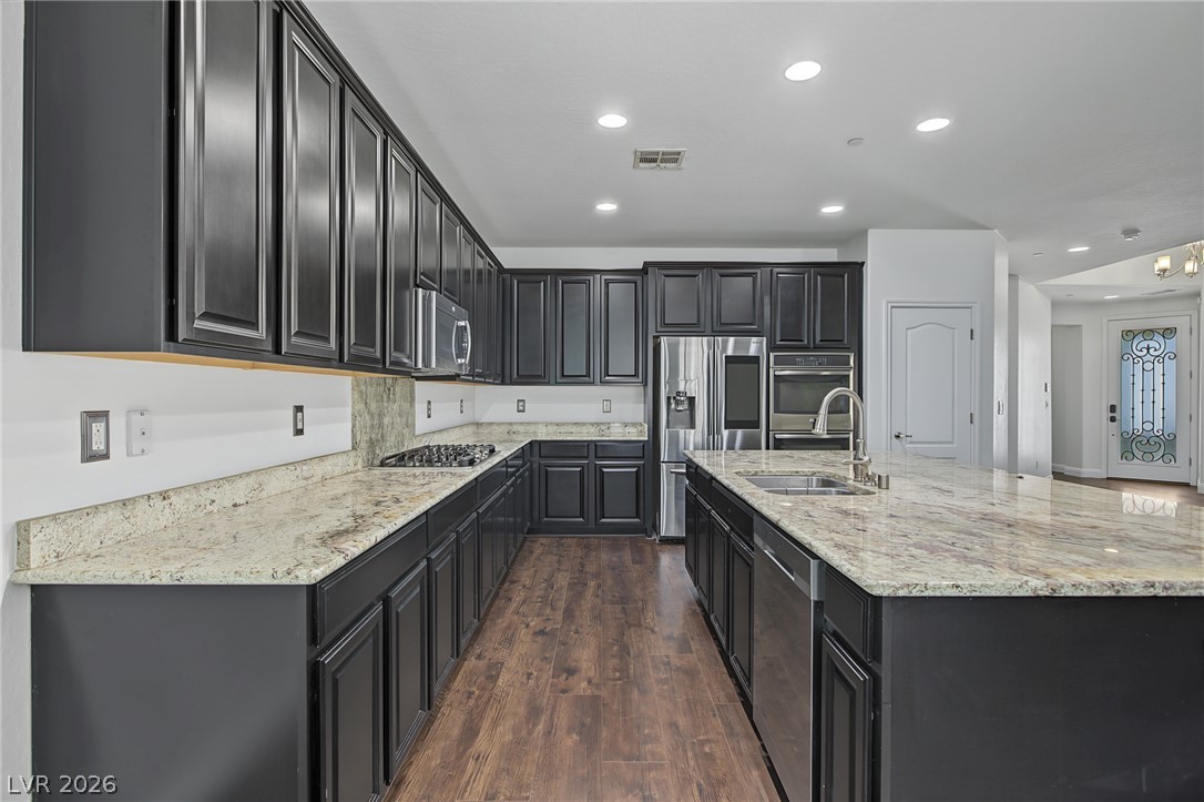 2808 Shadows Edge Court Property Photo 18