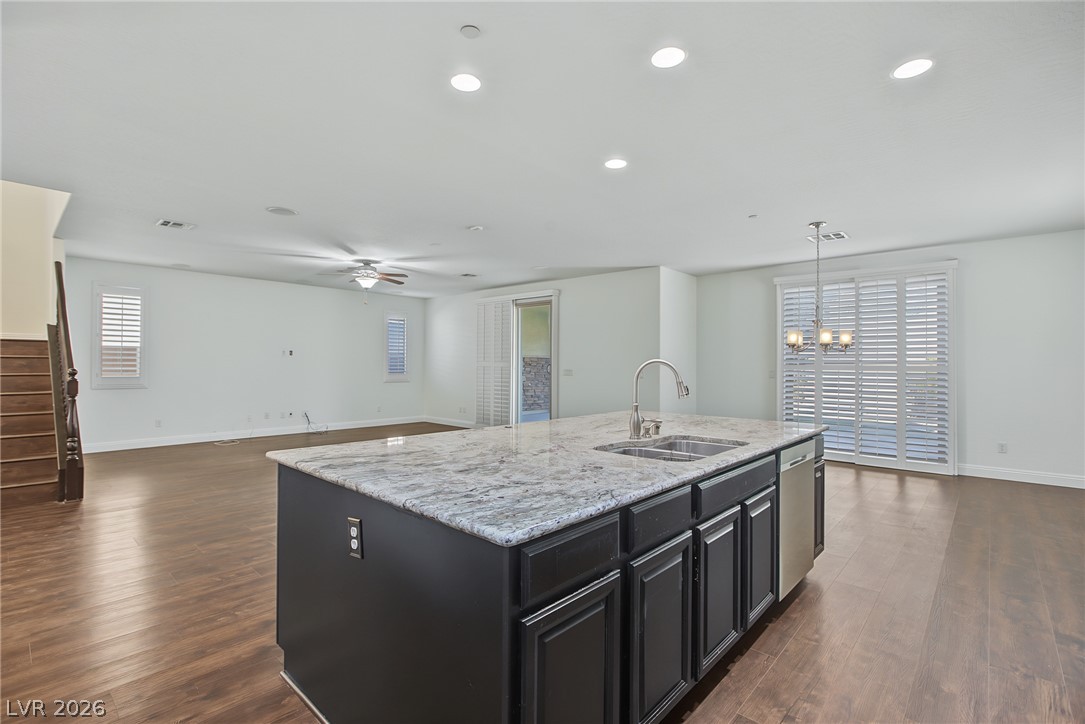 2808 Shadows Edge Court Property Photo 19