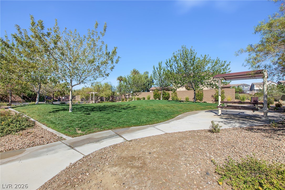 2808 Shadows Edge Court Property Photo 39