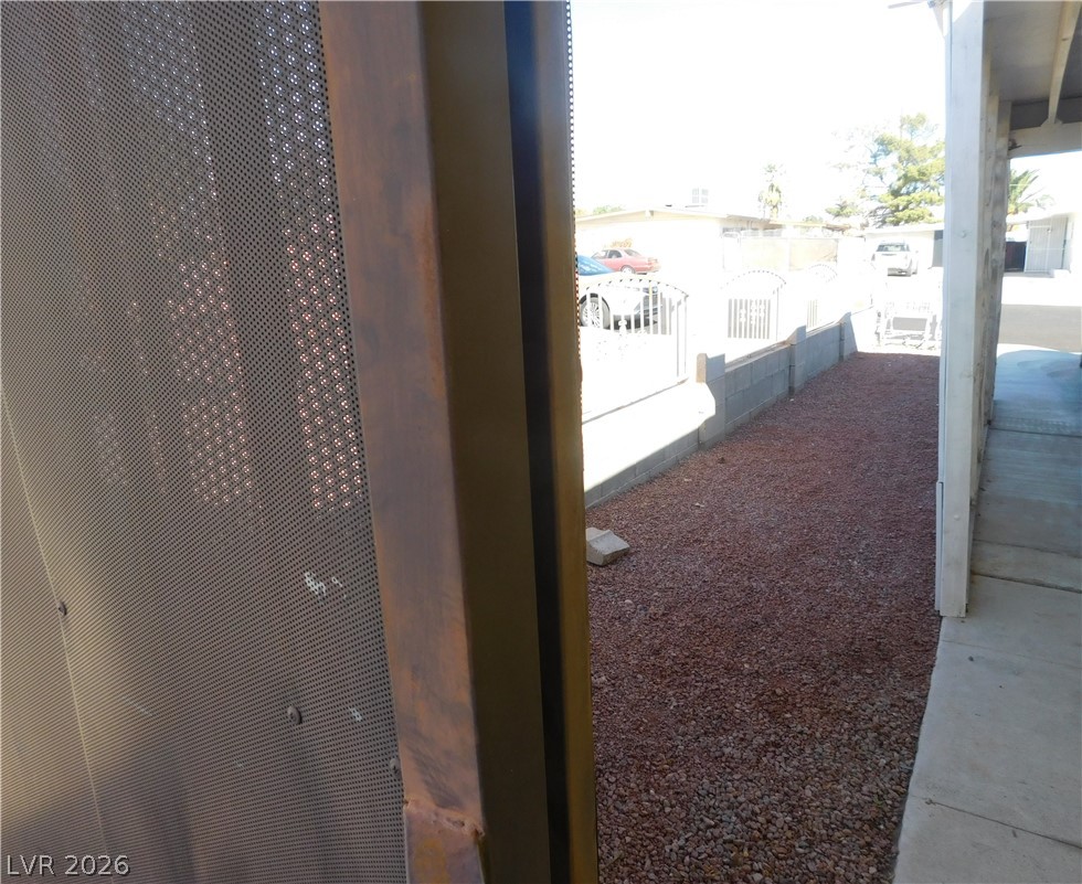 2737 East Taylor Avenue Property Photo 9