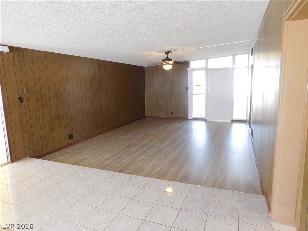 2737 East Taylor Avenue Property Photo 13