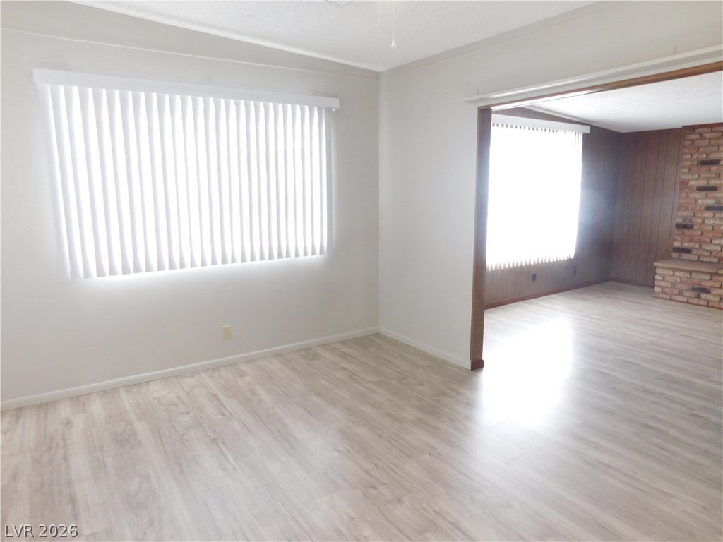 2737 East Taylor Avenue Property Photo 20