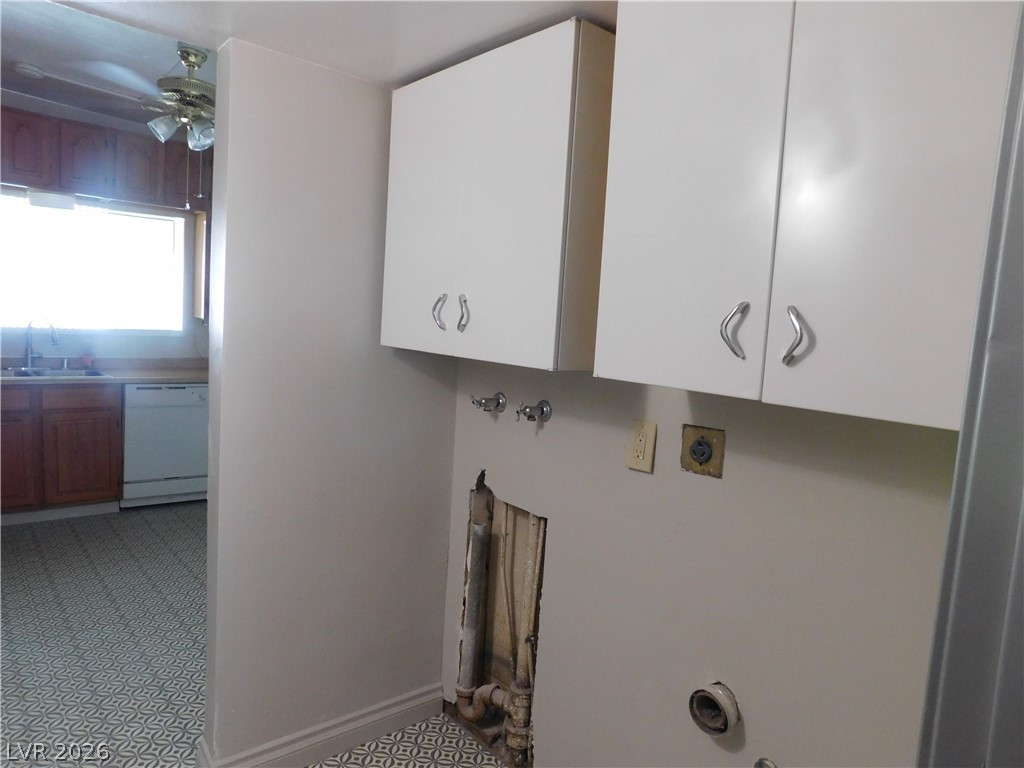 2737 East Taylor Avenue Property Photo 40